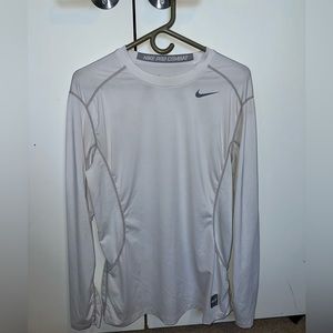 Athletic Long-Sleeve Shirt | Nike Pro-Combat | White | Medium